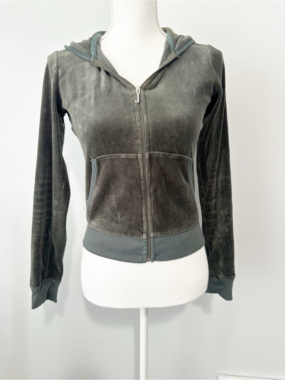 Juicy Couture sugar & diamonds zip up track jacket gray velour Y2K vintage